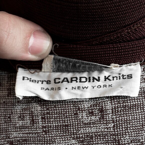 Pierre Cardin for Bonwit Teller knit three piece outfit. - Picture 6 of 8